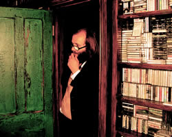 c-90 | Daniel Kitson