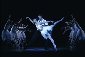 Swan Lake | The Australian Ballet