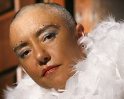 Show Us Ya Tiddas! | Lou Bennett