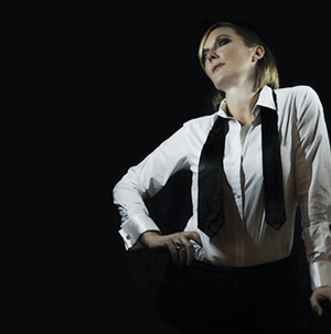 Hymne a Piaf | Caroline Nin