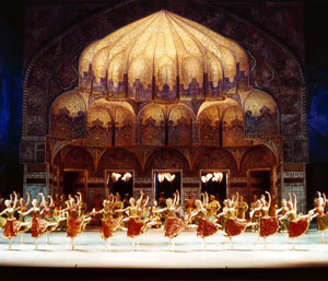 La Bayadère | Paris Opera Ballet