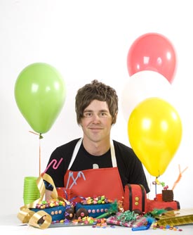 Josh Earl Vs. the Australian Women's Weekly Children's Birthday Cake Book