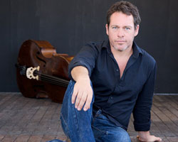 Jonathan Zwartz & The Sea