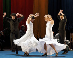 Flamenco sin Fronteras | Paco Pena Flamenco Dance Company