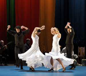 Flamenco sin Fronteras | Paco Pena Flamenco Dance Company