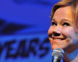Caroline Rhea