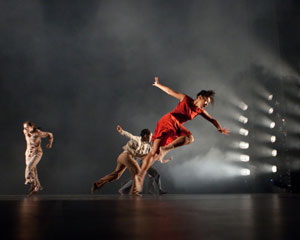 Political Mother | Hofesh Shechter Company