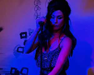 Amy Winehouse's 'High' Tea | Moogy