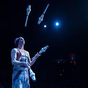 Cranked Up | Circus Oz