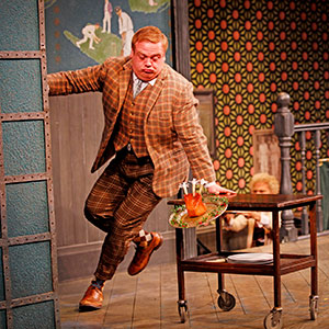 One Man, Two Guvnors | National Theatre of Great Britain