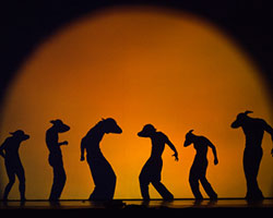 Shadowland | Pilobolus