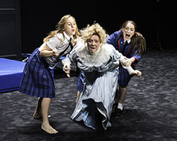 Picnic at Hanging Rock | Malthouse Theatre