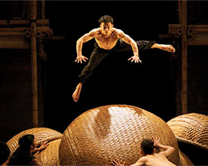 A O Lang Pho | Nouveau Cirque du Vietnam