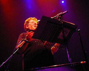 Que Reste T’il? | Robyn Archer