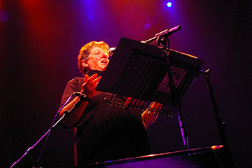 Que Reste T’il? | Robyn Archer