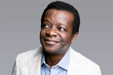 Bread and Circuses | Stephen K Amos