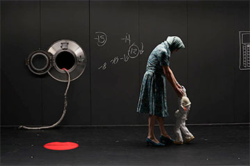 The Far Side of the Moon | Ex Machina