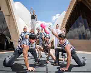 FREE TIX - Cirque Stratosphere